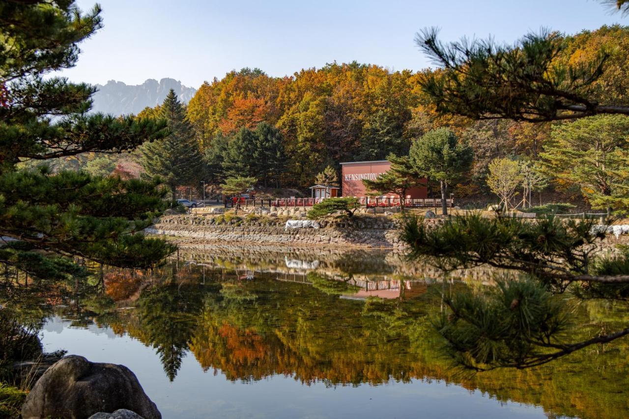 Kensington Resort Seorak Valley Сокчхо Екстер'єр фото