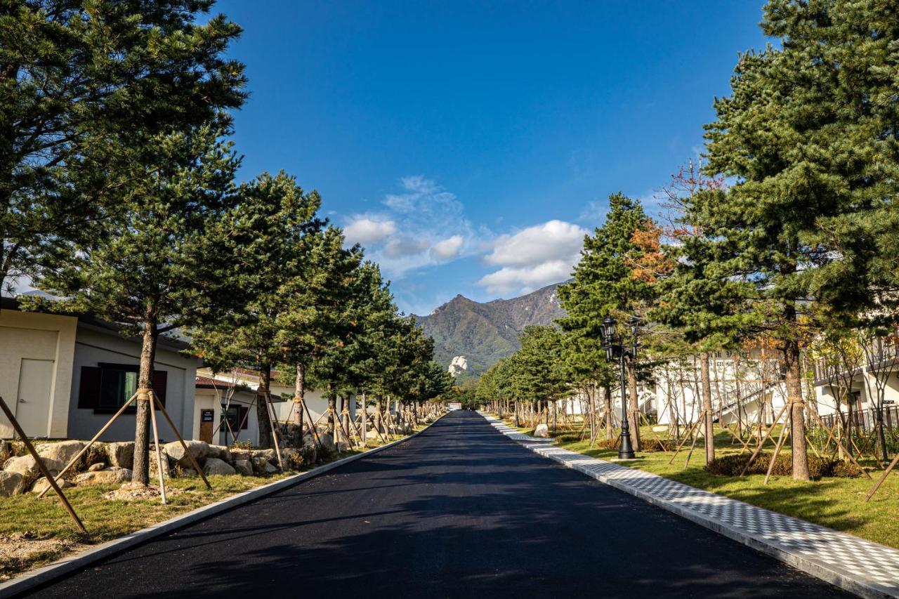 Kensington Resort Seorak Valley Сокчхо Екстер'єр фото